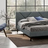 Image 25: Letto imbottito in tessuto con doghe in legno e vano contenitore