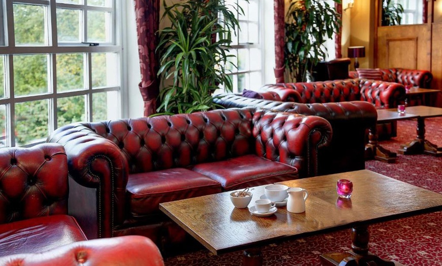 Image 7: Greater Manchester: All Inclusive Stay for 2