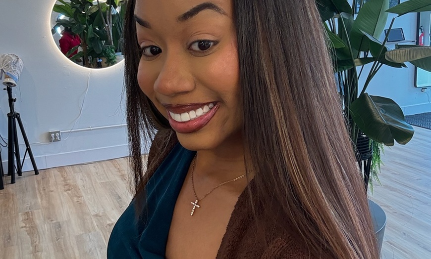 Image 2: Quick Weave Services with Leave Out and Styling Options