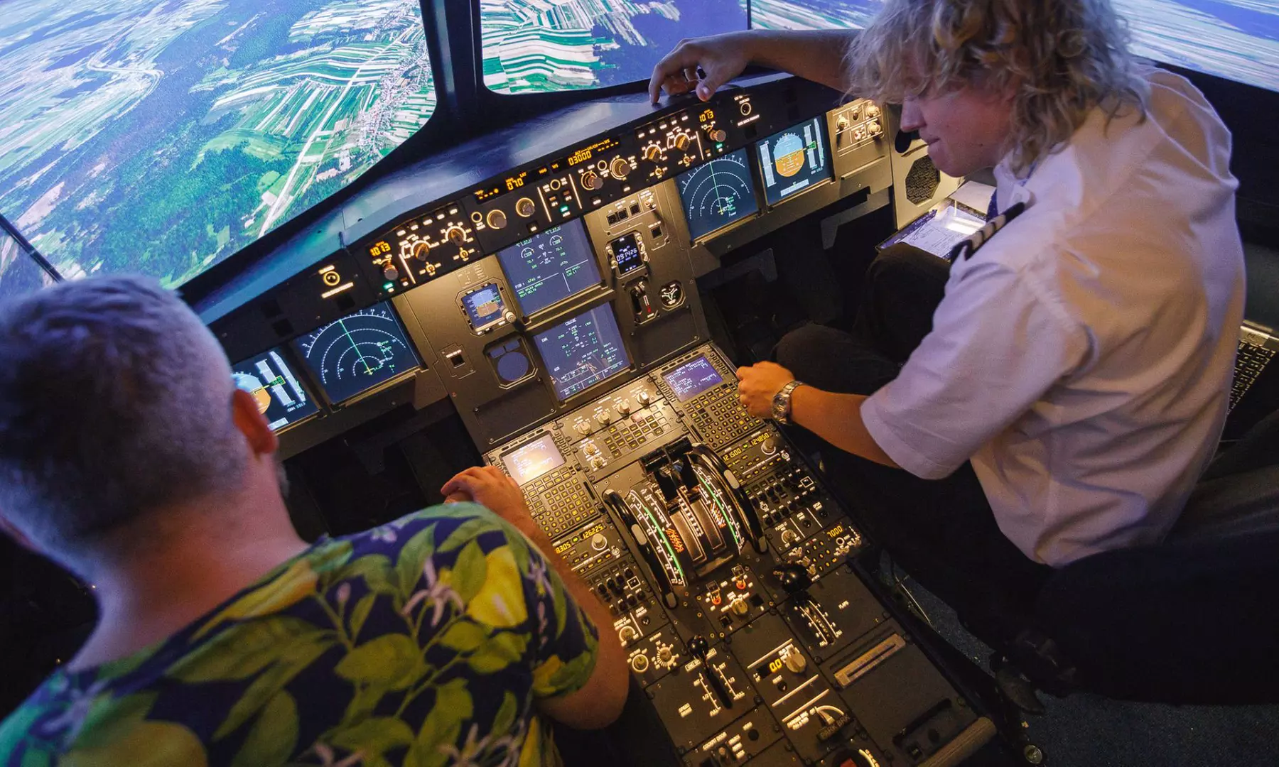 Zostań pilotem i zasiądź za sterami symulatora: Boeing 737 i inne