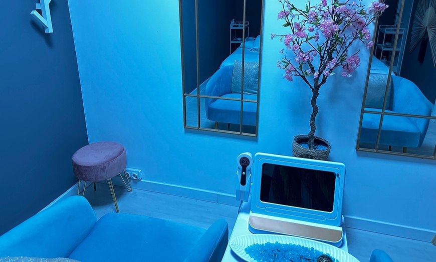 Image 2: Sesión de head spa de 30, 45, 60 o 90 minutos a elegir para 1 o 2
