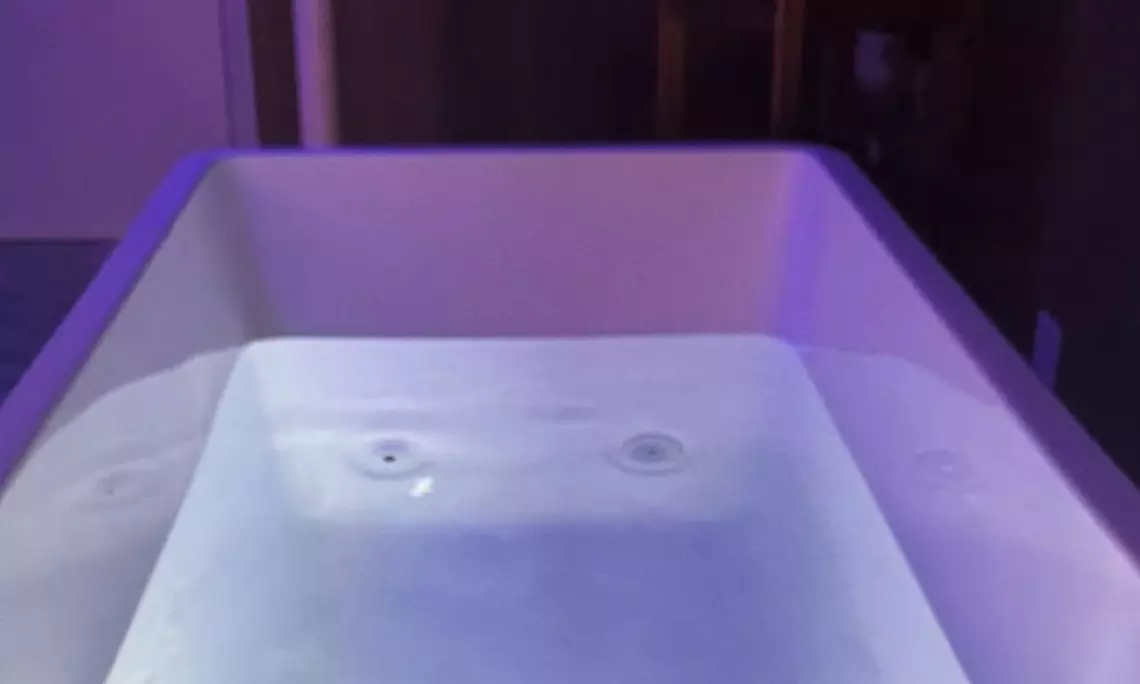 Revitalize with Sauna & Cold Plunge Sessions for Mind & Body Wellness (Up to 57% Off)