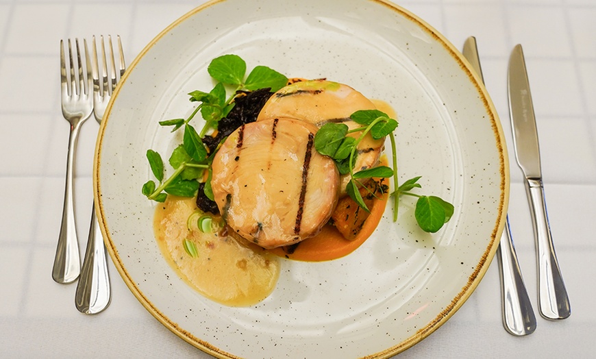 Image 21: Exceptional Cuisine Winner: 3-Course Australian Meal with Wine / Beer