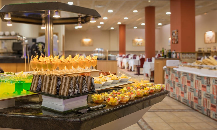 Image 14: ESPAGNE ⛱️ | Santa Susanna - Hôtel Royal Sun Family Suites 4*