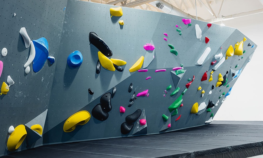 Image 5: Experience Bouldering with One Day Pass & Rental Gear for 1, 2, or 4