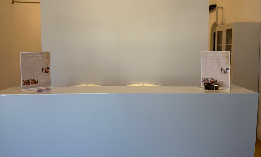 Image 4: Body Sculpting Bundle with Wood Therapy, Cavitation & EMS 