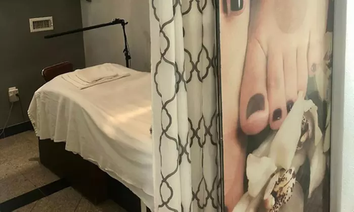 Escape & Rejuvenate: 65, 90, or 120-Minute Blissful Head Spa Packages