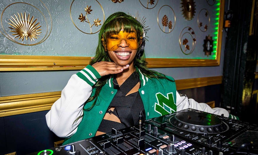 Image 6: Up to 15% Kiss Me, I'm Irish: NYC St. Patrick's Day 