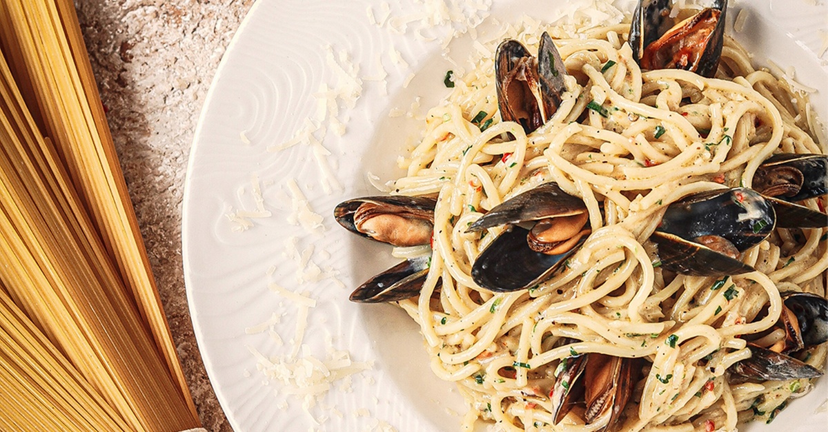Experience Italian, Asian, Moroccan, Seafood Theme Night! Experience Italian, Asian, Moroccan, Seafood Theme Night!