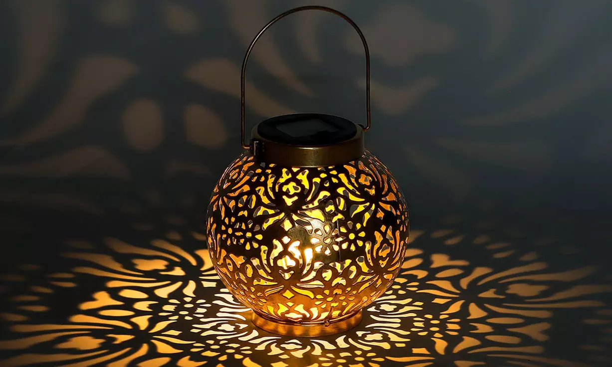 ItBelongs2U Waterproof Metal LED Solar Garden Hanging Tabletop Lamp