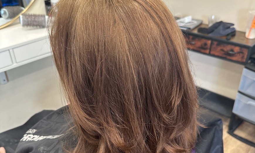 Image 2: Comprehensive Root Color, Conditioning, Haircut package