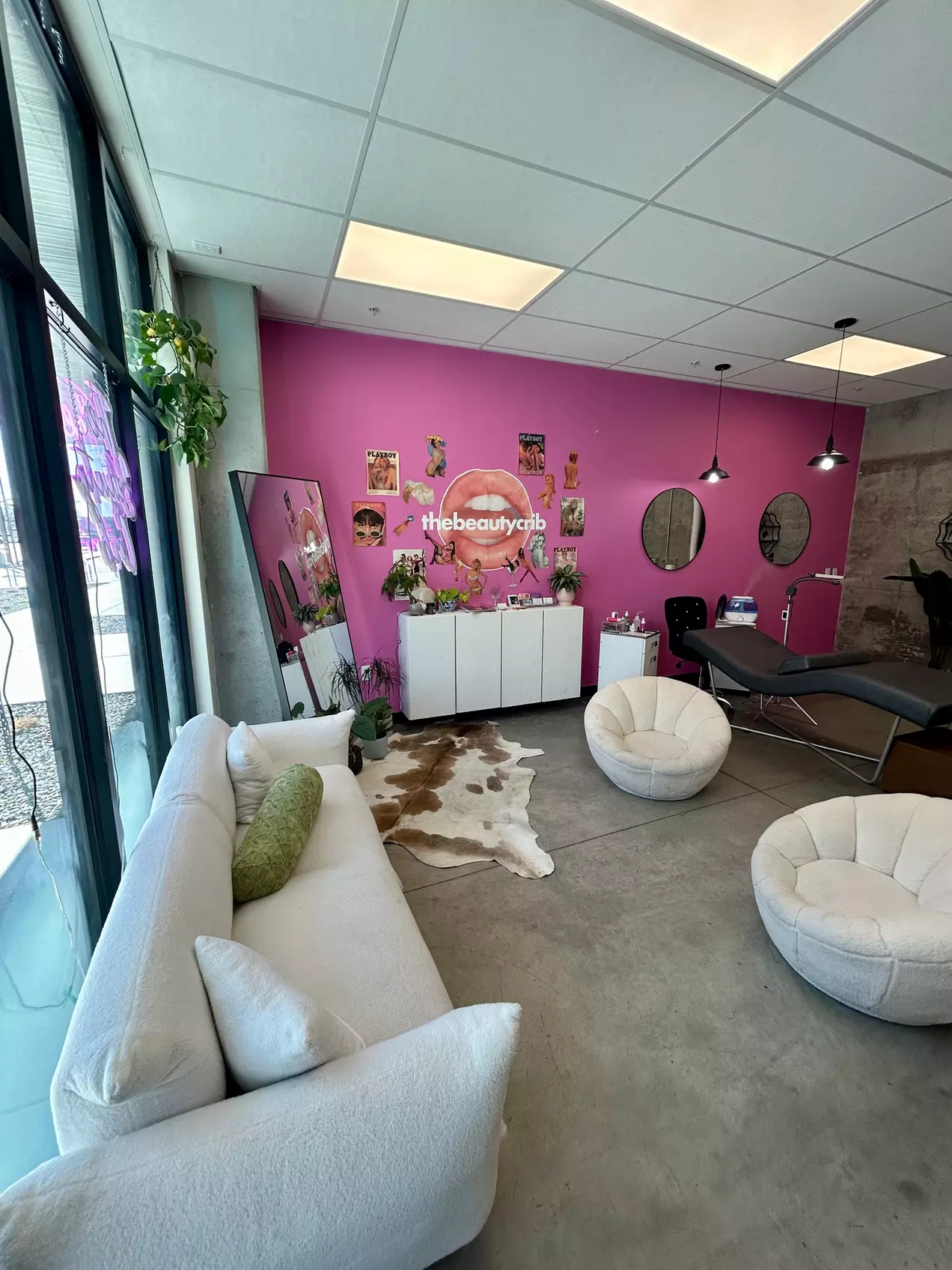 Express Classic, Classic, Volume 6D, or Mega Volume 12D Lash Set