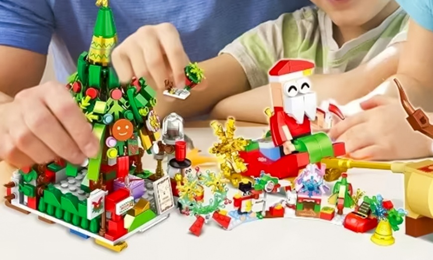 Image 7: Adventskalender mit Weihnachts-Baustein-Set