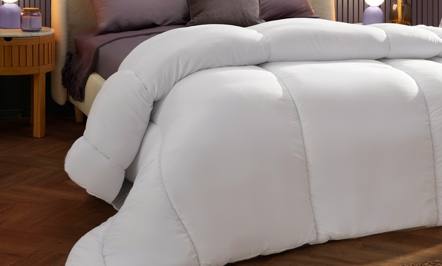 Image 2: Silentnight Deep Sleep 7.5 Tog Duvet