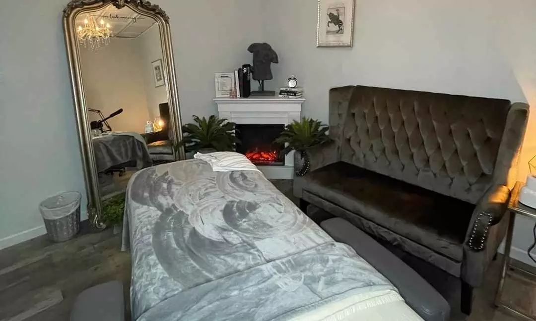 Three, Six, Nine, or Twelve Snella Non-Invasive Laser Lipo Sessions