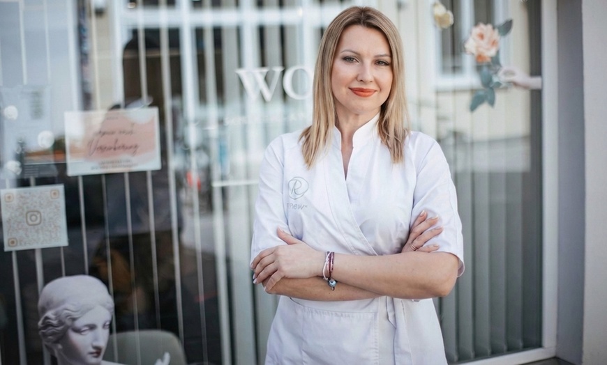 Image 4: Kosmetische Maniküre und / oder Pediküre mit Schellack oder Gellack