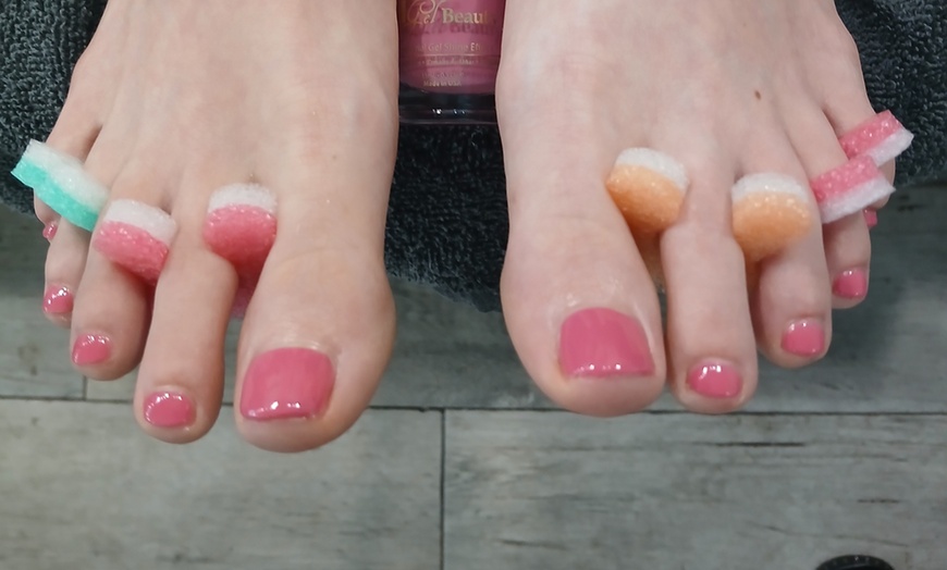 Image 3: Get Senior Comfort Pedicure Optional Extended Massage - Polish 