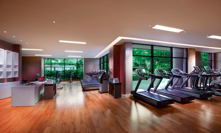 Image 30: 5*Dubai: One-Night Stay with Breakfast and Waterpark Access