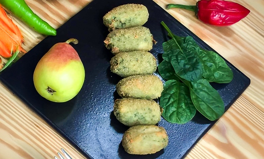 Image 4: Croquetas para llevar 0,5, 1 o 2 kg a elegir entre más de 20 sabores