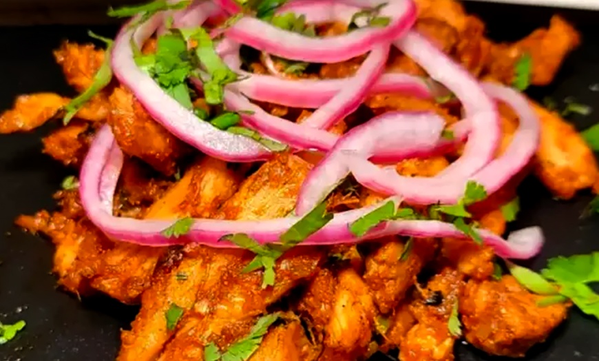 Image 7: Enjoy a Flavorful Dining Experience With Tailored Meal Options