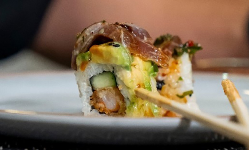 Image 5: Menú nikkei o peruano de autor para dos personas