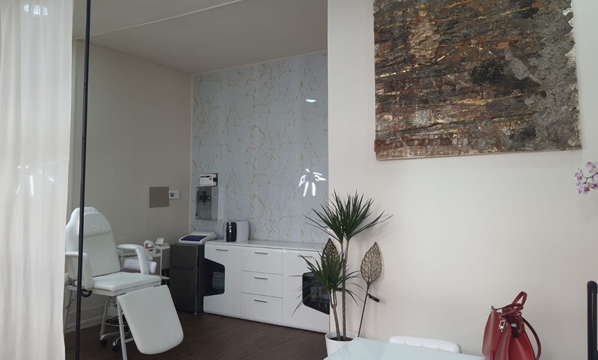 Image 6: 1 - 3 Injektionslipolysen an einer Zone nach Wahl für 1 Person