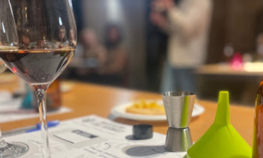 Image 4:  Taller de elaboración de Vermut con maridaje y aperitivo