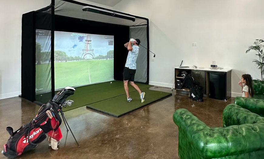 Image 2: Enjoy a Virtual Golf Session with Top-Notch Simulators