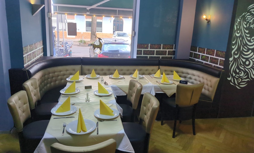 Image 5: Pakistanisches/indisches 3- oder 4-Gänge-Menü für 1 - 4 Personen