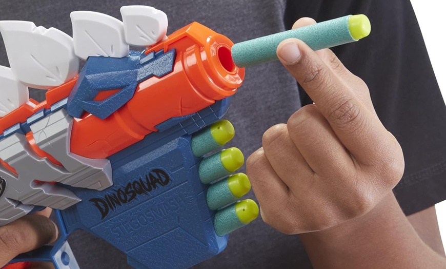 Image 2: NERF DinoSquad Stegosmash Dart Blaster 