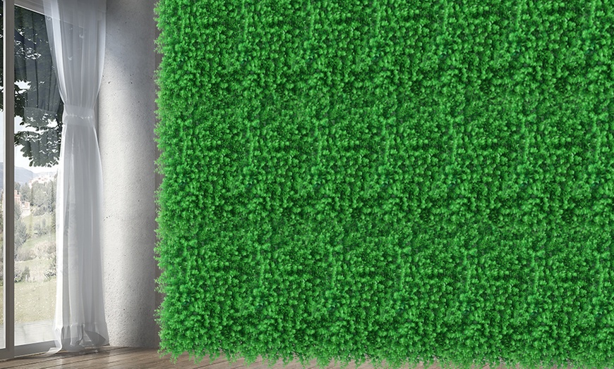 Image 38: Set of 10 Artificial Grass Vertical Garden Wall Mats