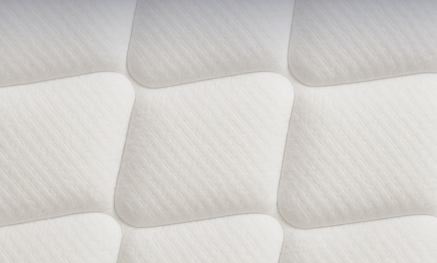 Image 6: Materasso a molle insacchettate e memory foam The White Stone