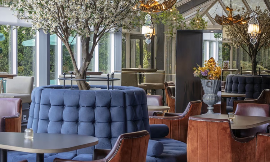 Image 8: Northumberland: 1 Night Stay w/Breakfast, Dining Credit, and Late C/O