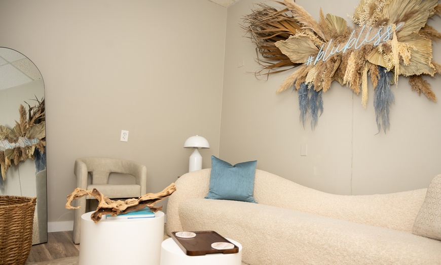 Image 5:  45 Or 60-Minute Refresh Swedish Massage Designed To Melt Stress Away