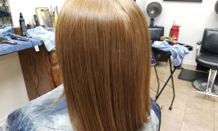 Image 2: Keratin Smoothing Treatment w/ Optional Bonding & Clarifying Treatment