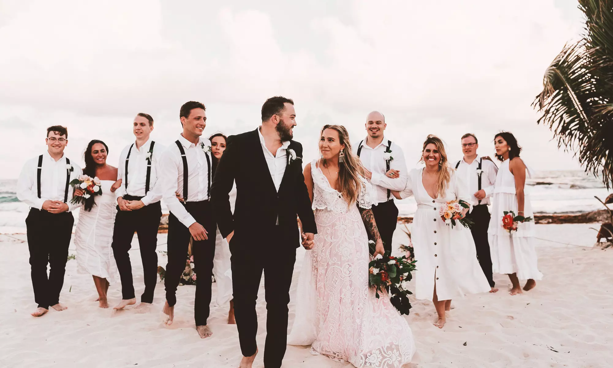 1-Hour Engagement Package / 4 or 8-Hour Wedding Photography Package