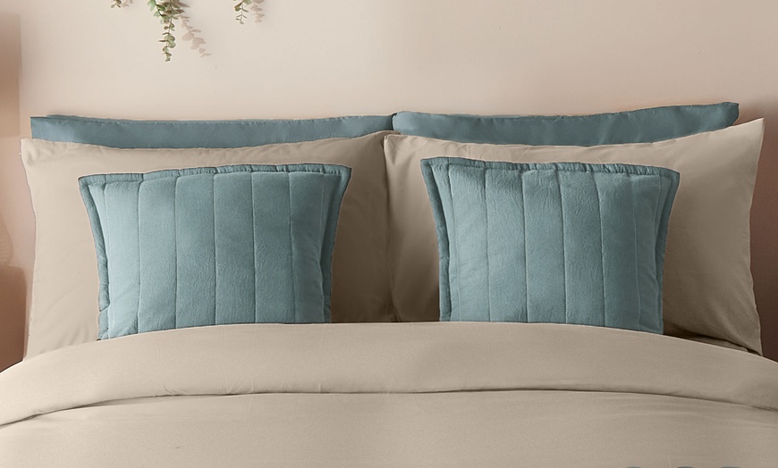 Image 12: Silentnight Supersoft Quilted Bedspread or Cushions