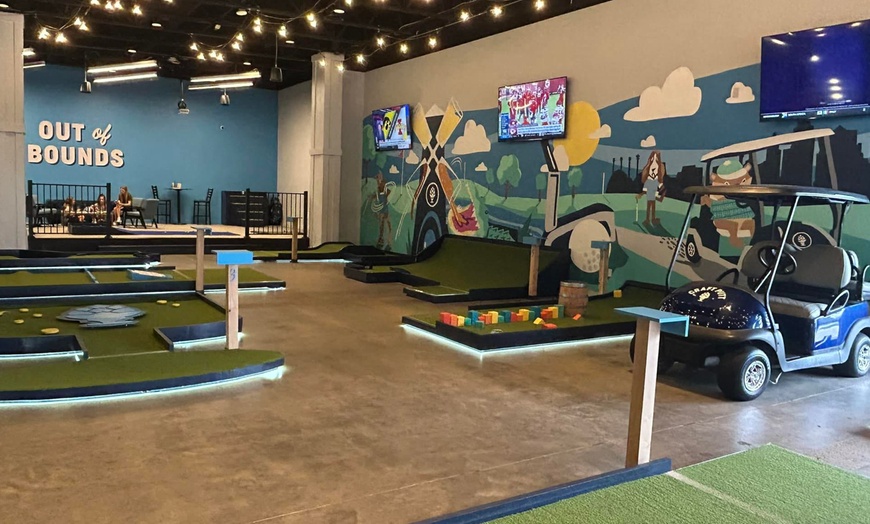 Image 3: 10-Hole Round Mini Golf at Lee's Summit or Overland Park