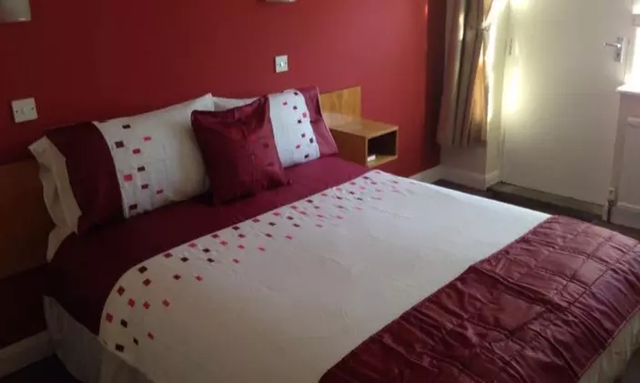 Yorkshire: 2 or 3 Nights with Breakfast