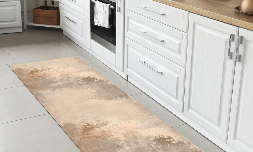 Image 27: Loper voor in de keuken