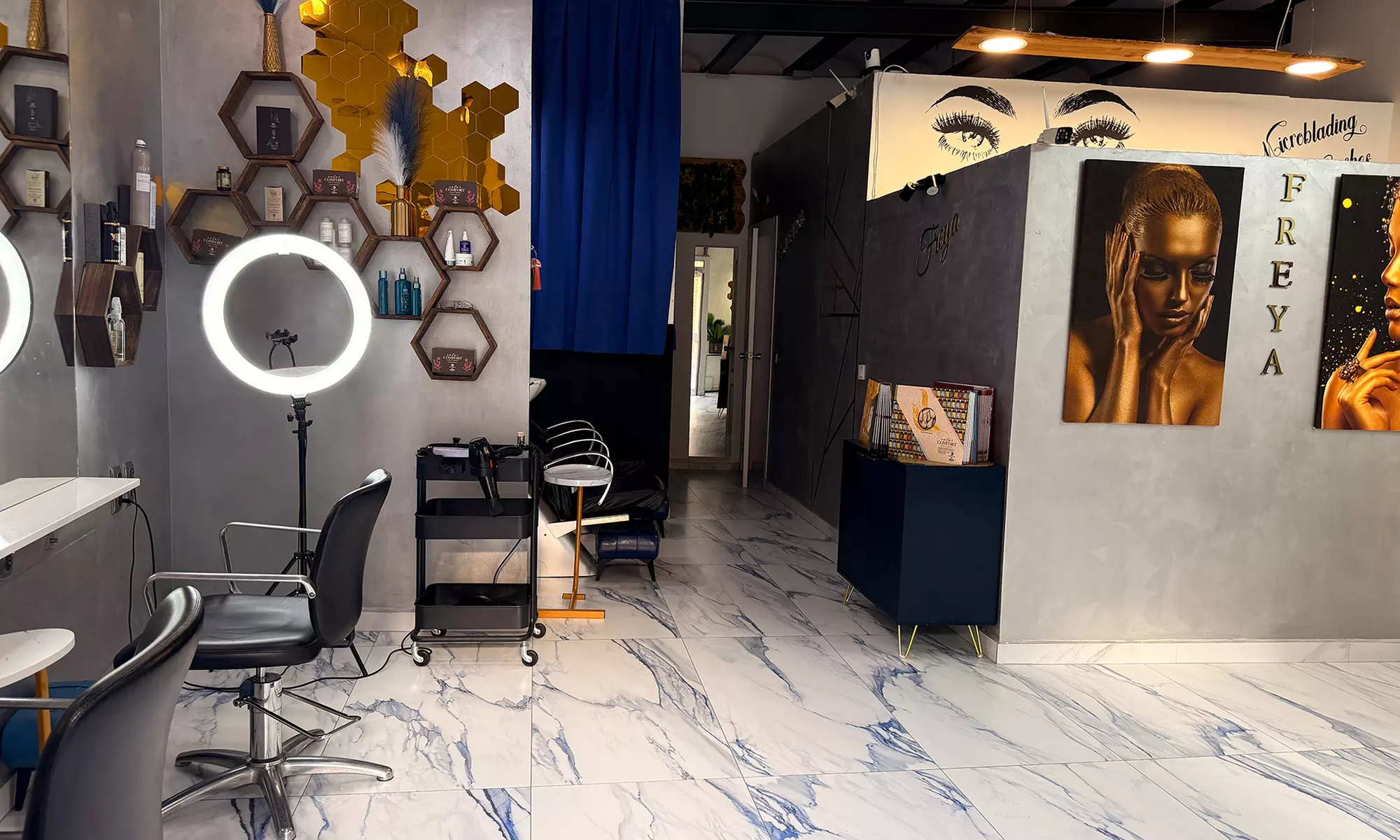 Tratamiento alisante antiencrespamiento con tecnología laminadora