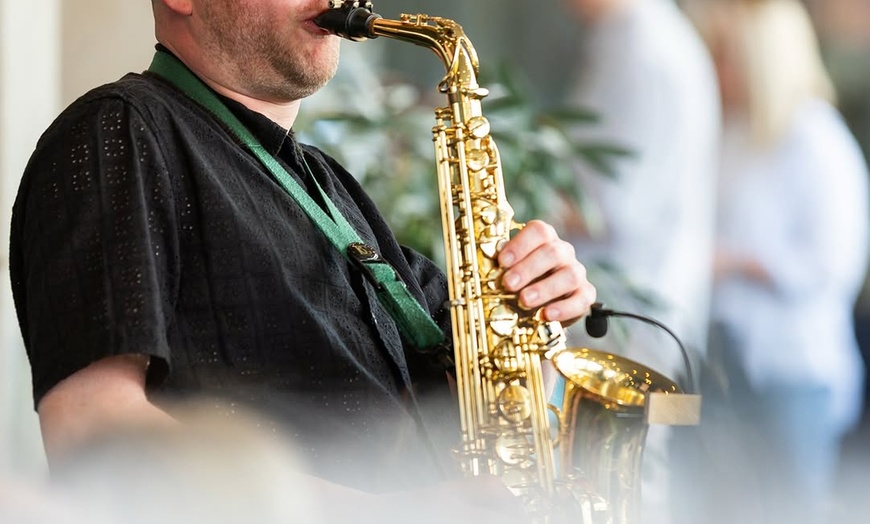 Image 20: Deluxe Asian Pan Afternoon Tea and Prosecco - 4stars Holiday Inn Hotel