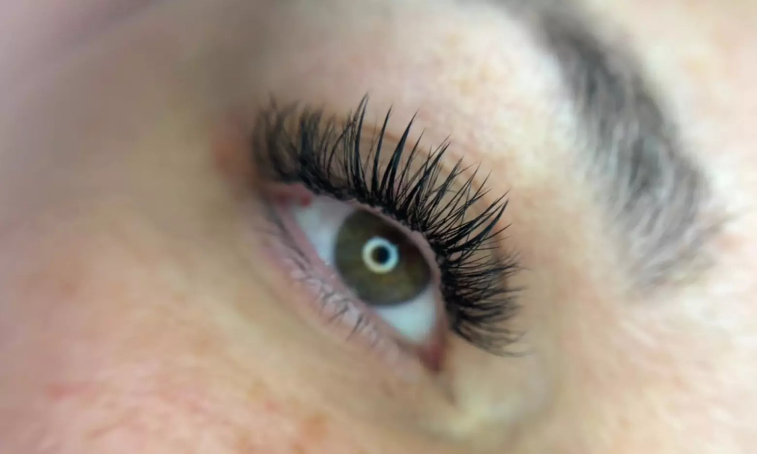 Full Set of Volume Lash Extensions/Wet Style Lashes w/ Optional Fill