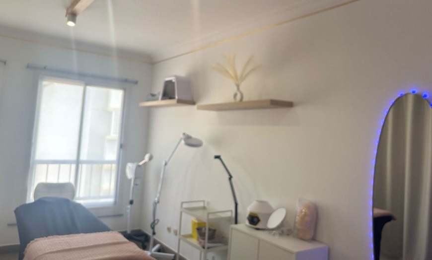 Image 4: Masaje de 30, 45 o 60 minutos a elegir entre distintas técnicas