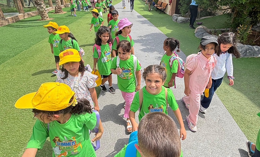 Image 11: 1 or 2 Week Animal Discovery & Activities Winter Camp