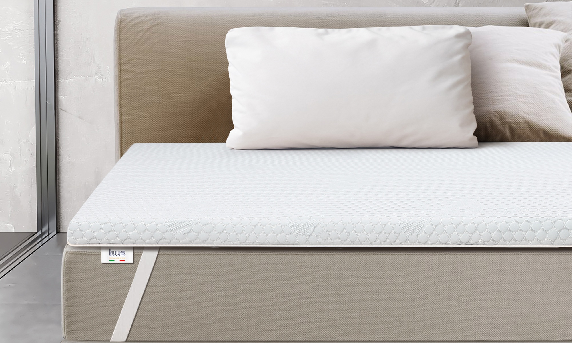 Surmatelas en mousse à mémoire de forme de The White Stone