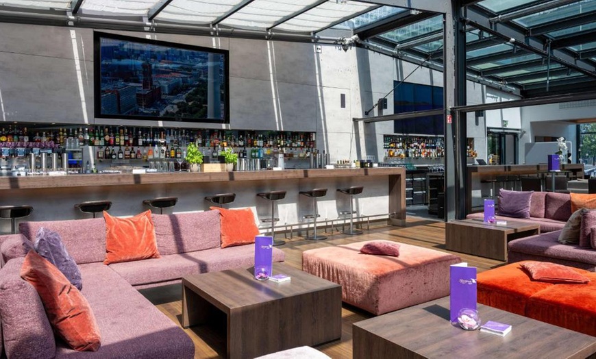 Image 6: ✈ Box Europa 4*: volo più hotel in una capitale europea per 2 persone