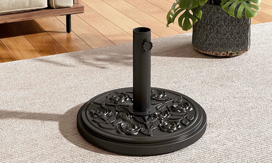 Image 11: Rotatable Solar Lighting Garden Umbrella with Fillable Base