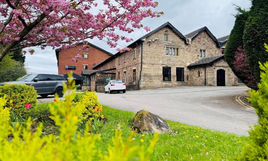 Image 1: 4* Lancashire: Stay for up to 4 with Spa access