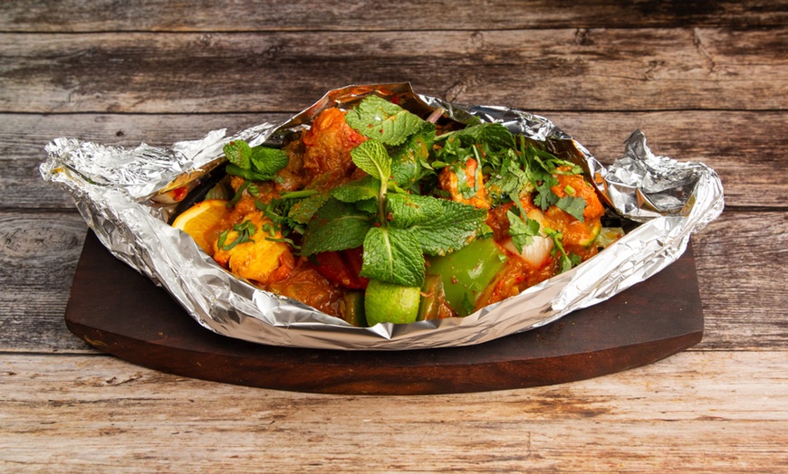 Image 1: Pakistanisches/indisches 3- oder 4-Gänge-Menü für 1 - 4 Personen